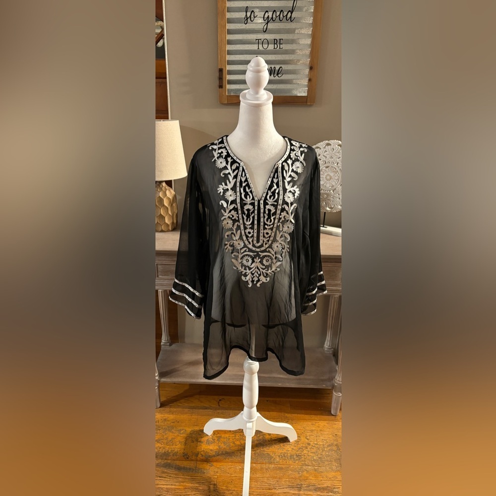 Chelsea & Theodore Embroidered Coverup